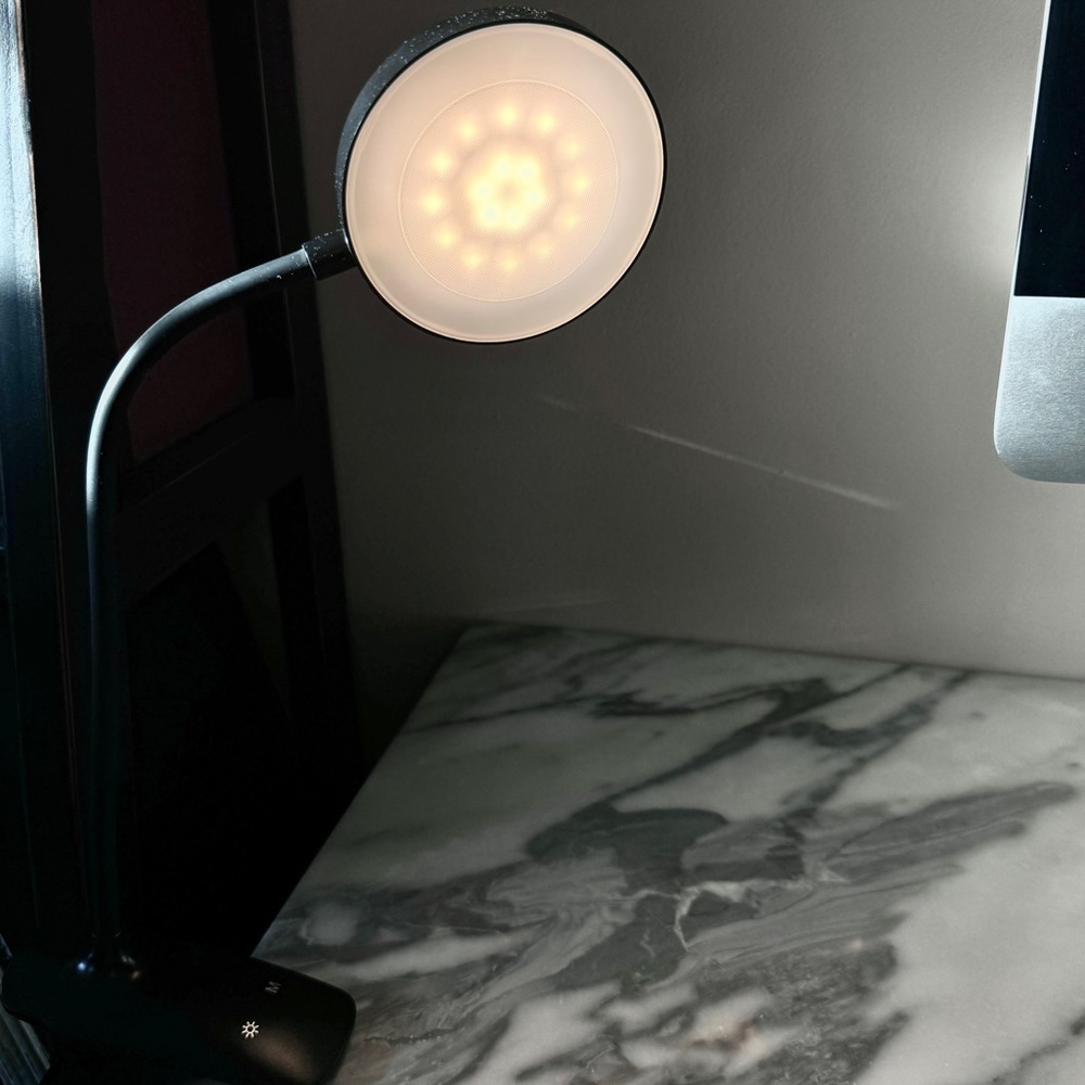 Clip-On LED Reading/Task Lamp - Picture 4 of 7